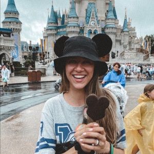 Meet your Posher, Katlyn